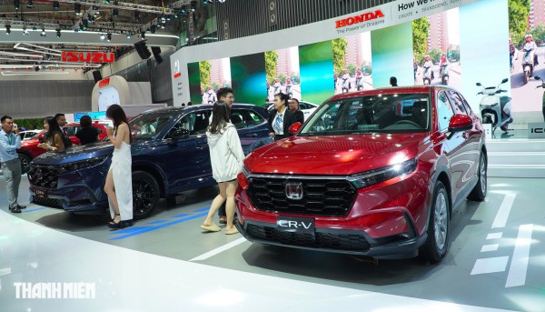 3 hãng xe ưu đãi lệ phí trước bạ mạnh tay nhất cho khách Việt