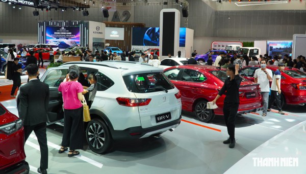 3 hãng xe ưu đãi lệ phí trước bạ mạnh tay nhất cho khách Việt