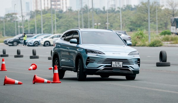 Thói quen của người lái khiến pin ô tô hybrid nhanh xuống cấp, hư hỏng