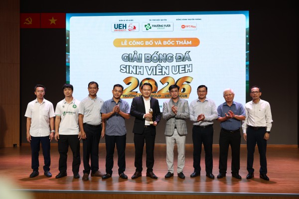 Công Phượng xuất hiện tại lễ công bố UEH League 2026