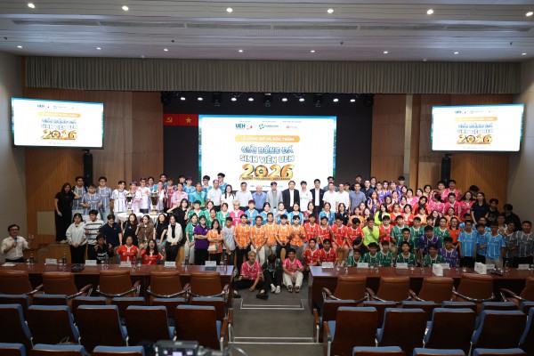 Công Phượng xuất hiện tại lễ công bố UEH League 2026