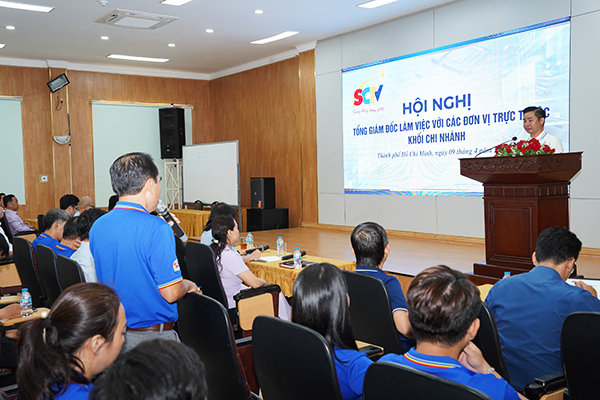 tan-tong-giam-doc-luong-quoc-huy-lam-viec-voi-cac-don-vi-quyet-tam-tai-sinh-sctv-trong-giai-doan-moi