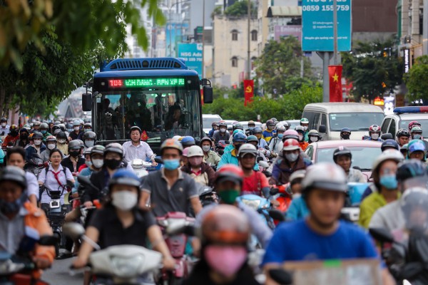 Sở Xây dựng TP.HCM: Miễn phí xe buýt chưa đủ để người dân bỏ xe cá nhân Sở Xây dựng TP.HCM: Miễn phí xe buýt chưa đủ để người dân bỏ xe cá nhân