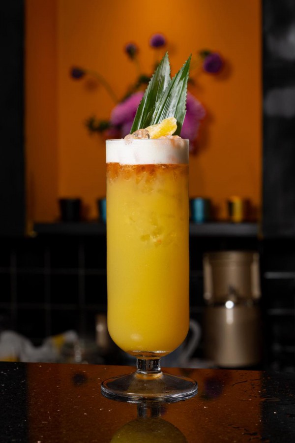 Ông Tây mở nhà hàng Việt 'view triệu đô' ở TP.HCM, 95% khách là người nước ngoài