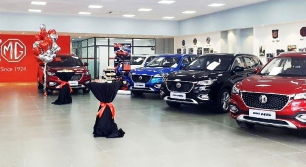 Ô tô Trung Quốc giảm giá “xuống đáy”