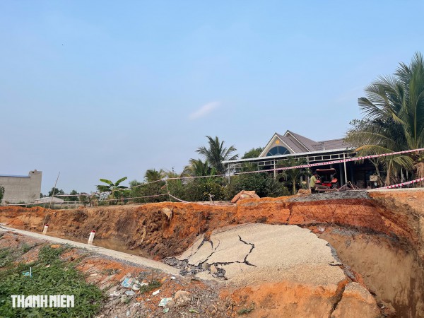 Vụ sạt lở đường ven sông Tây Ninh: Xác định nguyên nhân ban đầu