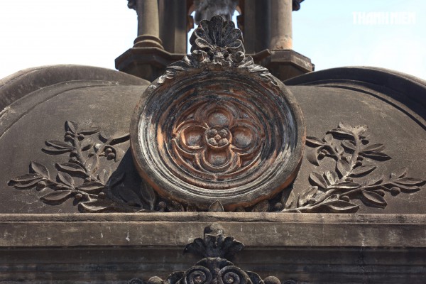 Mộ cổ kiến trúc giống nhà thờ 112 năm ở TP.HCM: Dấu tích tri huyện xưa Mộ cổ kiến trúc giống nhà thờ 112 năm ở TP.HCM: Dấu tích tri huyện xưa