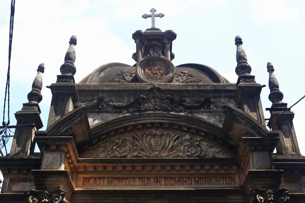 Mộ cổ kiến trúc giống nhà thờ 112 năm ở TP.HCM: Dấu tích tri huyện xưa Mộ cổ kiến trúc giống nhà thờ 112 năm ở TP.HCM: Dấu tích tri huyện xưa