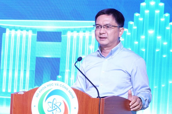 Chủ tịch UBND TP.HCM Nguyễn Văn Được giao nhiệm vụ cho 7 cấp phó Chủ tịch UBND TP.HCM Nguyễn Văn Được giao nhiệm vụ cho 7 cấp phó