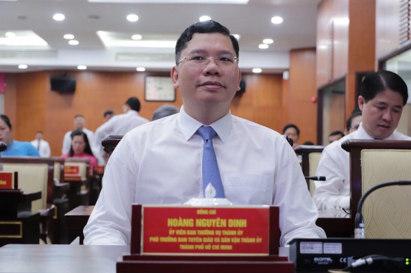 Chủ tịch UBND TP.HCM Nguyễn Văn Được giao nhiệm vụ cho 7 cấp phó Chủ tịch UBND TP.HCM Nguyễn Văn Được giao nhiệm vụ cho 7 cấp phó