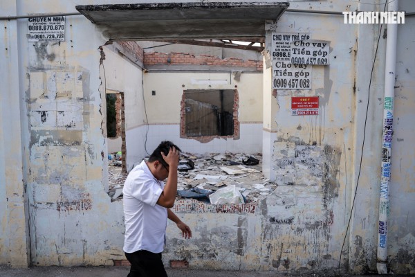 Người dân TP.HCM dỡ nhà, nhường đất mở rộng quốc lộ 13