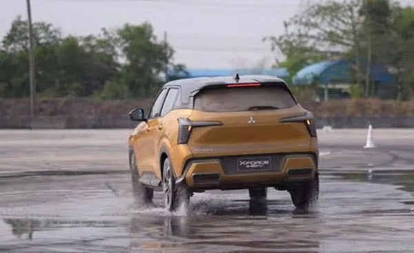 Mitsubishi Xforce giảm giá hơn 100 triệu đồng có nên mua?