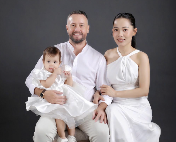 Làm rể Việt, nhiều anh Tây mê ẩm thực: 'Càng ăn càng yêu TP.HCM' Làm rể Việt, nhiều anh Tây mê ẩm thực: 'Càng ăn càng yêu TP.HCM'