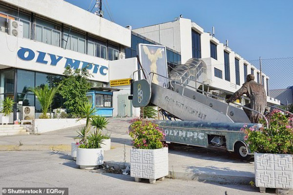 Bên trong những sân bay 'rùng rợn' nhất thế giới