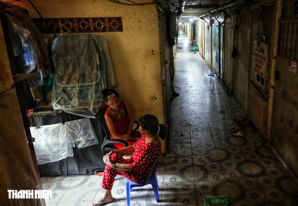 Sống trong nhà kho 2 - 3 mét vuông nơi cư xá Thanh Đa ở TP.HCM