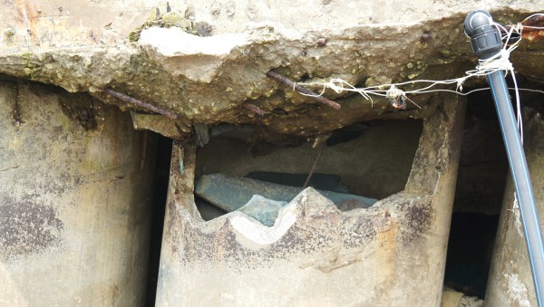 Kè biển Hải Tiến sụt lún bất thường