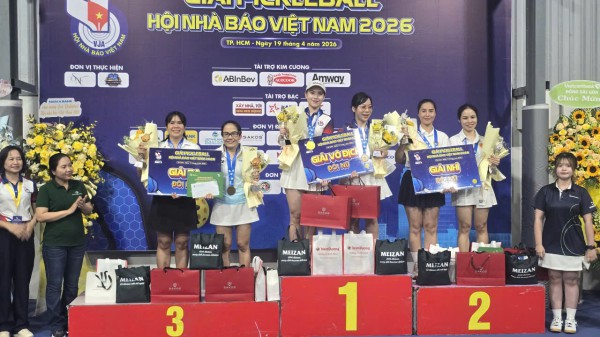 Đôi nữ Báo Thanh Niên đoạt HCĐ giải pickleball Hội Nhà báo Việt Nam