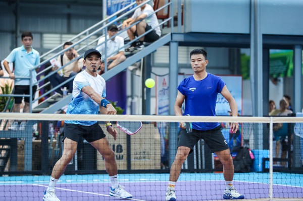Đôi nữ Báo Thanh Niên đoạt HCĐ giải pickleball Hội Nhà báo Việt Nam