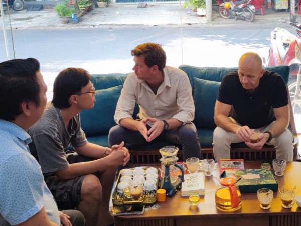 Cà phê yến sào có gì lạ mà khiến nhiều người tò mò?