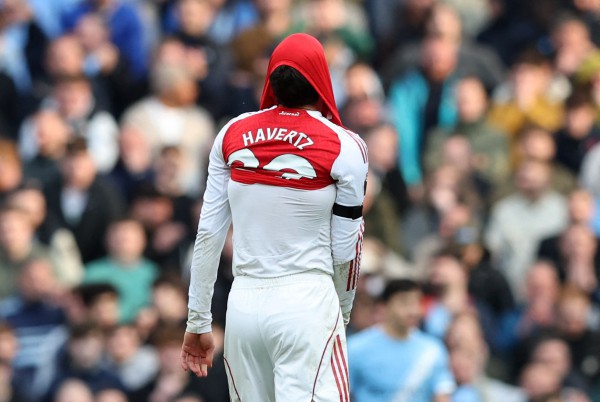 Arsenal vẫn còn cửa vô địch Ngoại hạng Anh nếu…