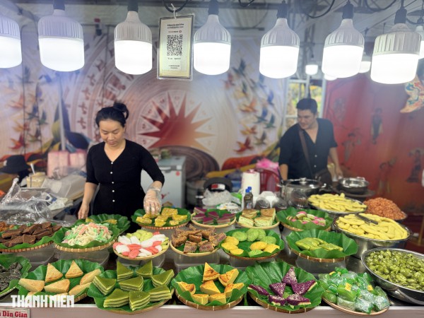 Lễ hội hơn 100 gian hàng ẩm thực giá từ 10.000 đồng ngay trung tâm TP.HCM