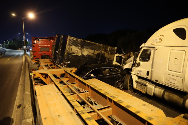 Sau vụ tai nạn liên hoàn trên cầu Phú Mỹ, CSGT TP.HCM cảnh báo quan trọng