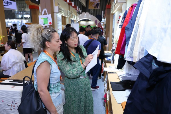 500 nhà cung ứng 'họp chợ' tại TP.HCM