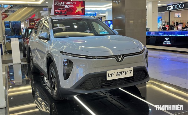 Xe gia đình cỡ nhỏ: VinFast Limo Green áp đảo, doanh số gấp đôi nhóm xe xăng