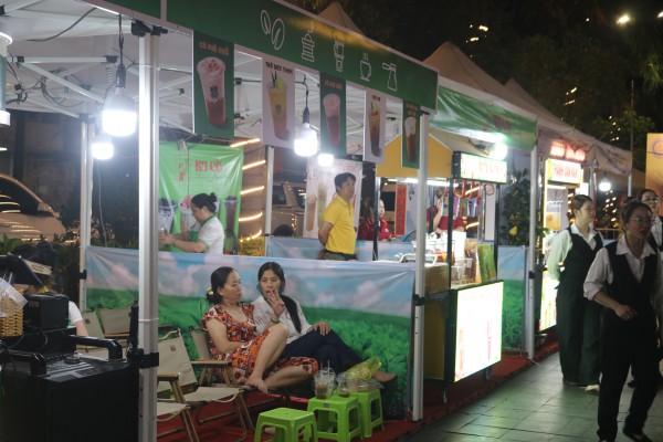 Ra mắt phố đêm Chợ Lớn: 'Thiên đường' ẩm thực người Hoa mới nhất tại TP.HCM