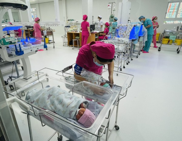 TP.HCM vừa ban hành nhiều chính sách để người dân nâng mức sinh TP.HCM vừa ban hành nhiều chính sách để người dân nâng mức sinh