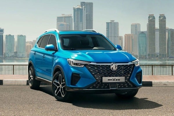 MG RX5 tồn kho từ 2024 giảm giá 250 triệu