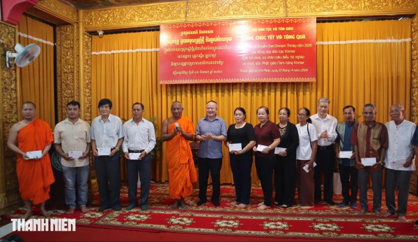 Bộ Dân tộc và Tôn giáo chúc Tết Chôl Chnăm Thmây tại chùa Candaransi 80 năm tuổi Bộ Dân tộc và Tôn giáo chúc Tết Chôl Chnăm Thmây tại chùa Candaransi 80 năm tuổi