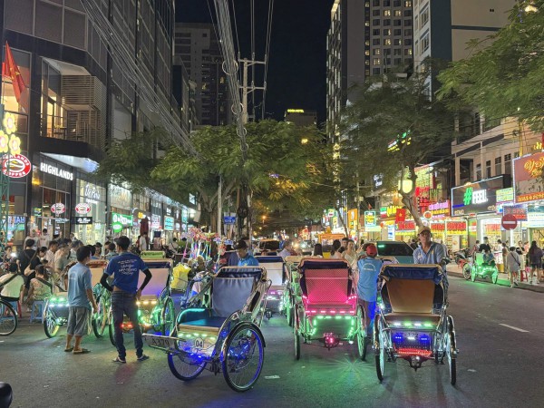 Đề xuất cấm xích lô ở Nha Trang: Sinh kế người lao động sẽ ra sao? Đề xuất cấm xích lô ở Nha Trang: Sinh kế người lao động sẽ ra sao?