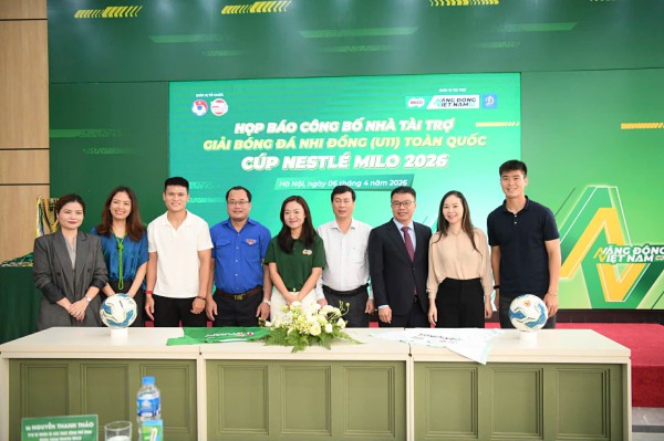 Duy Mạnh, Tuấn Hải truyền lửa cho cầu thủ nhí ở giải U.11 toàn quốc Cúp Nestlé MILO 2026