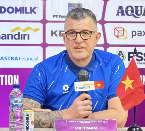 HLV U.17 Việt Nam sốc vì đội Indonesia ‘dựng xe buýt’, tuyên bố bất ngờ về bán kết đấu Úc