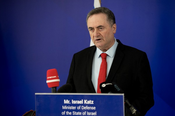 Israel cảnh báo giới lãnh đạo Iran, Hezbollah tuyên bố tấn công tàu chiến Israel