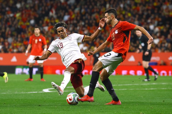 Không phải VTV, bản quyền truyền hình EURO 2028 ở Việt Nam thuộc về ‘đối thủ’ nặng ký khác… Không phải VTV, bản quyền truyền hình EURO 2028 ở Việt Nam thuộc về ‘đối thủ’ nặng ký khác…