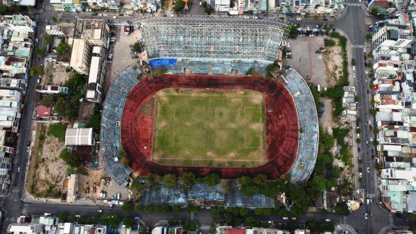 Nhìn lại sân vận động Chi Lăng ‘chảo lửa’ đình đám một thời trước khi trở thành dĩ vãng