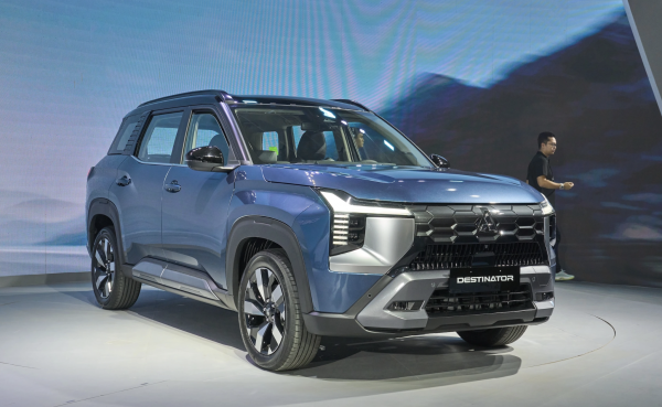 Ô tô Trung Quốc ồ ạt vào Việt Nam, xe giá rẻ từ Indonesia chiếm ưu thế