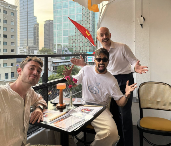 Ông Tây mở nhà hàng Việt 'view triệu đô' ở TP.HCM, 95% khách là người nước ngoài