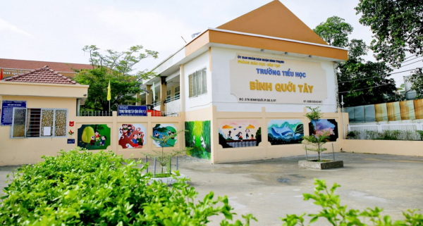 TP.HCM: 116 học sinh nghi bị ngộ độc thực phẩm tại Trường tiểu học Bình Quới Tây