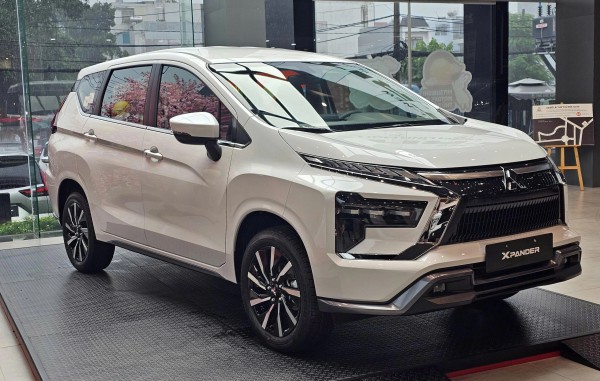 10 ô tô động cơ xăng, dầu bán chạy nhất tháng 4.2026: Veloz Cross dẫn đầu