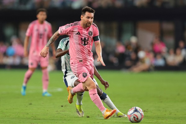 Messi ghi bàn và kiến tạo cực đỉnh, Inter Miami vẫn phải nhận cú sốc lớn