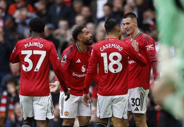 M.U thắng nghẹt thở Liverpool ở trận đấu hay kinh khủng, chính thức có vé dự Champions League