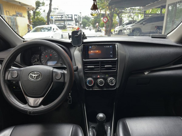 Mua Toyota Vios 3 năm trước, hiện chủ xe lỗ bao nhiêu?