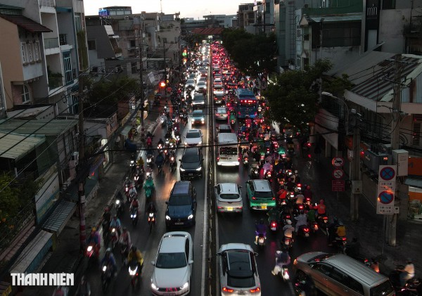 TP.HCM sớm mở rộng đường Nguyễn Tất Thành ở quận 4 cũ lên 8 làn xe?