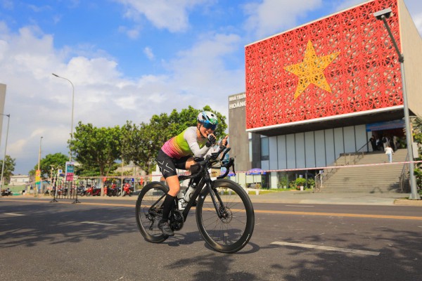 Đà Nẵng bứt tốc cùng IRONMAN toàn phần Đà Nẵng bứt tốc cùng IRONMAN toàn phần