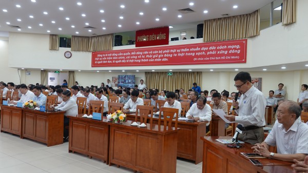 Bí thư Trần Lưu Quang: 'Cấm đỗ xe rồi người dân sẽ đỗ ở đâu?'