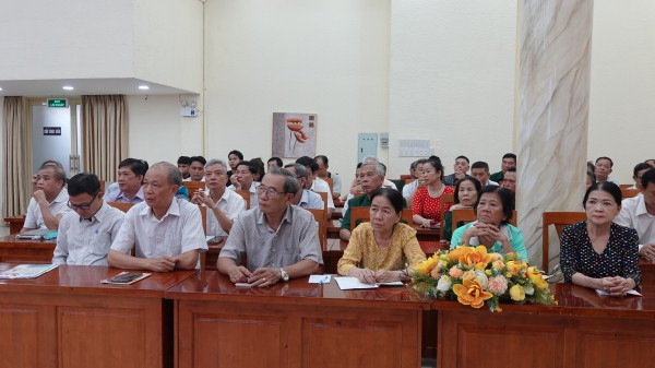 Bí thư Trần Lưu Quang: 'Cấm đỗ xe rồi người dân sẽ đỗ ở đâu?'
