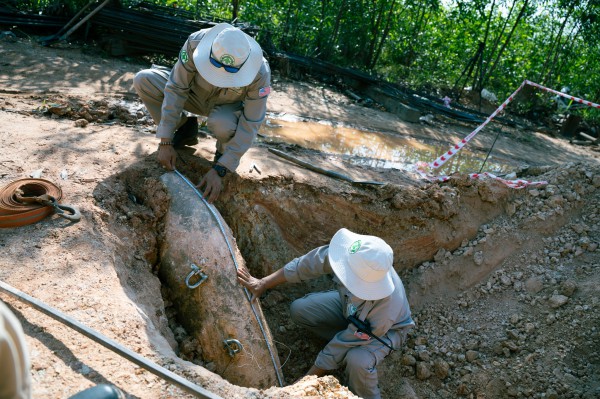 Phát hiện quả bom 340 kg gần đường sắt Bắc - Nam tại Quảng Trị